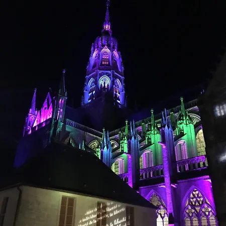 Manoir Sainte Victoire Bed & Breakfast