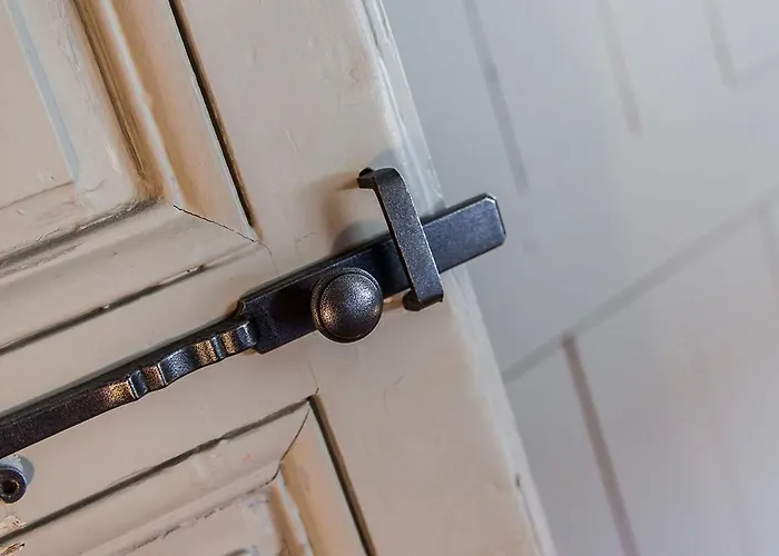 Bed and Breakfast Manoir Sainte Victoire 3*