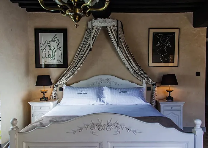 Bed and Breakfast Manoir Sainte Victoire Μπαγιέ