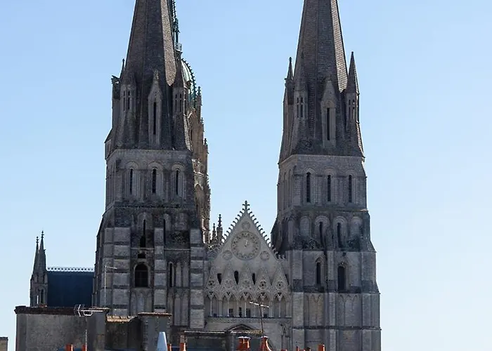 Manoir Sainte Victoire Bed and Breakfast 3*