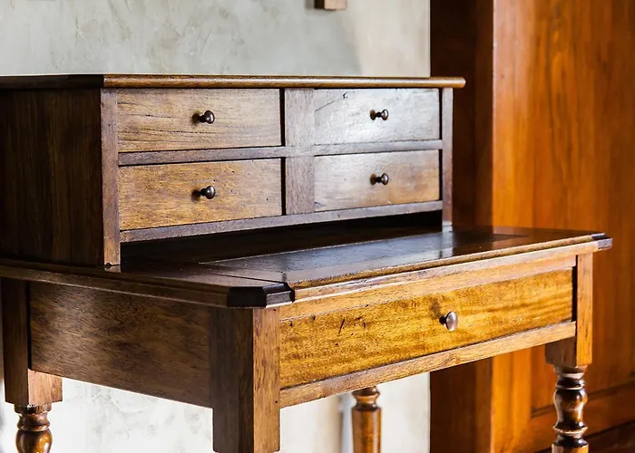 Manoir Sainte Victoire Bed and Breakfast Μπαγιέ