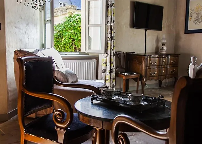 Bed and Breakfast Manoir Sainte Victoire 3*