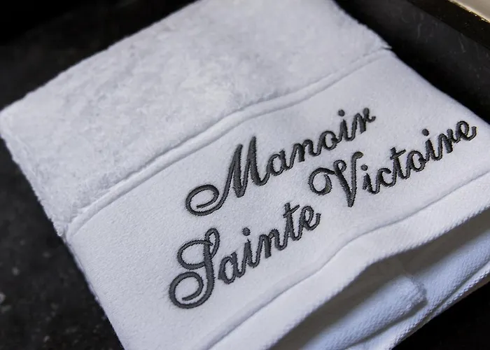 Bed and Breakfast Manoir Sainte Victoire Μπαγιέ