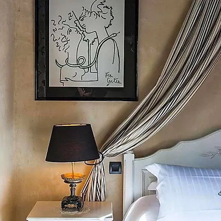 Manoir Sainte Victoire فندق مبيت وإفطار 3*