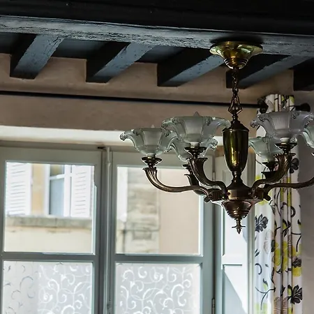 Manoir Sainte Victoire לינה וארוחת בוקר באיו