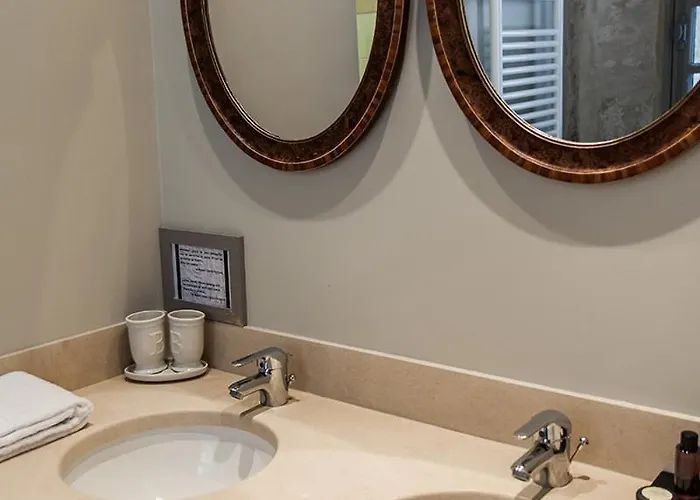 Manoir Sainte Victoire 3* 贝叶